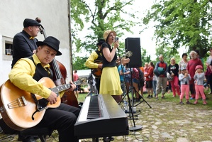 64832572 2710711048941596 8365319033758679040 o